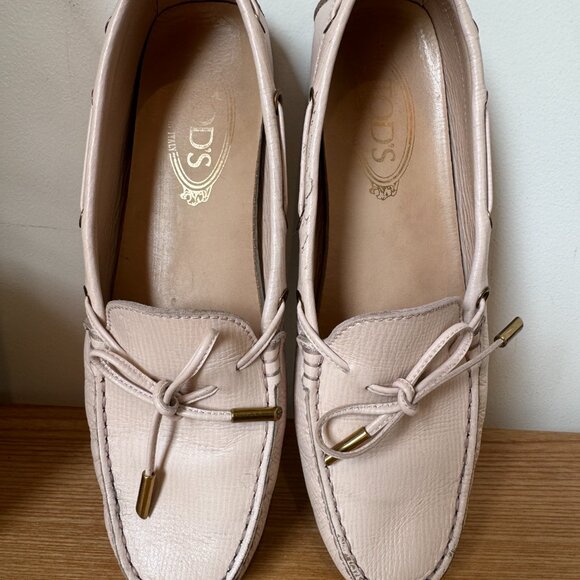 Tod’s Gommino Loafers / Driving Shoes – Pink Leather – Size 8 - Picture 13 of 16